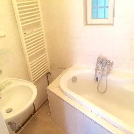 Apartment Historic Centre-spacious Prag